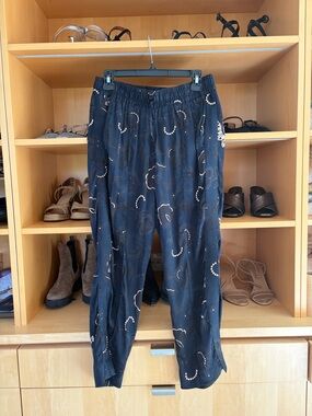 Tucker Navy Floral-Print Elastic-Waist Joggers